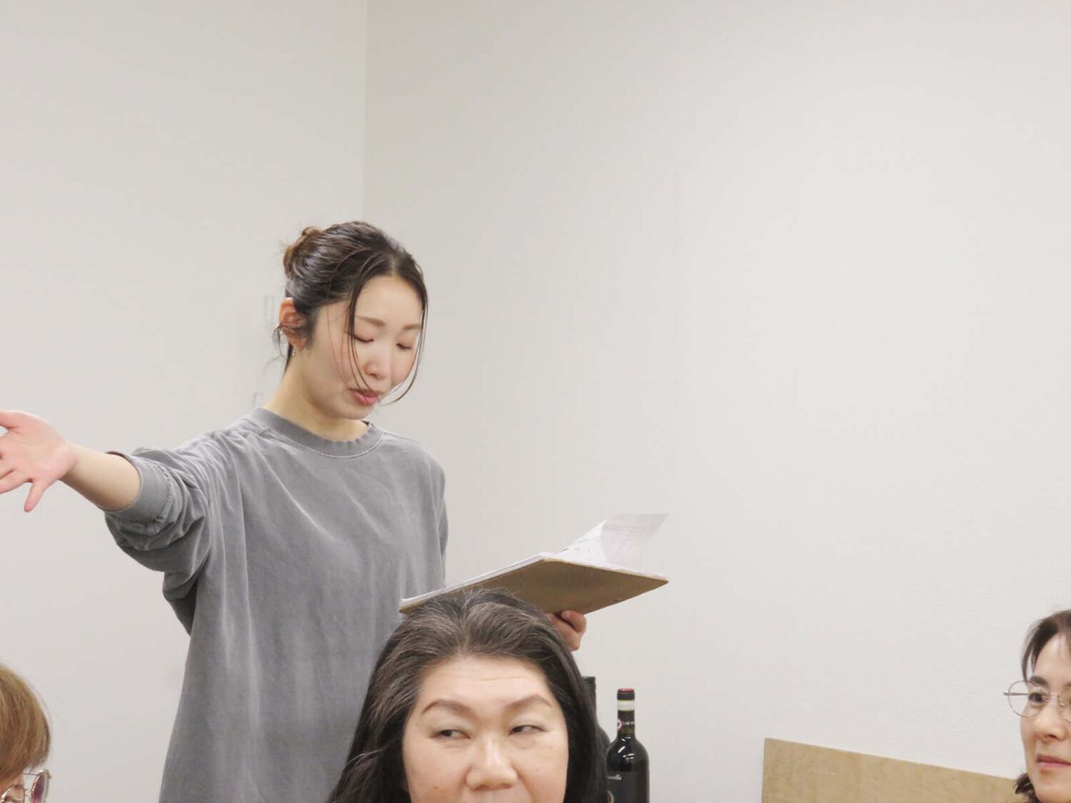 司会者