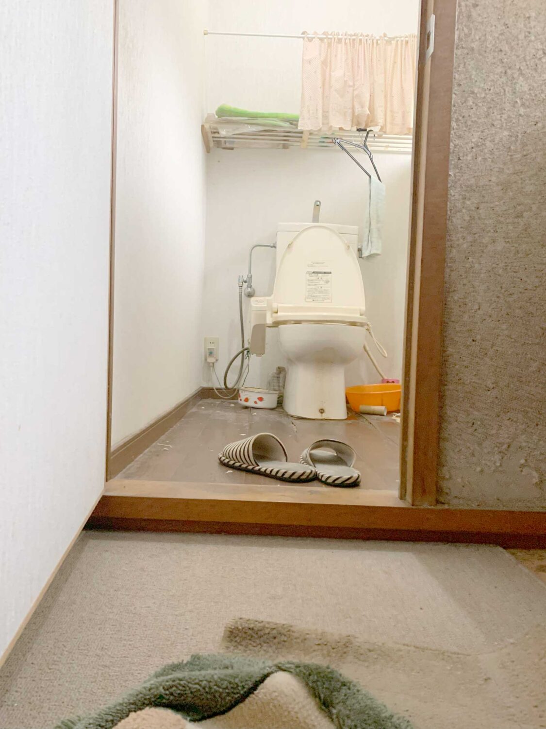 施工前　トイレの段差