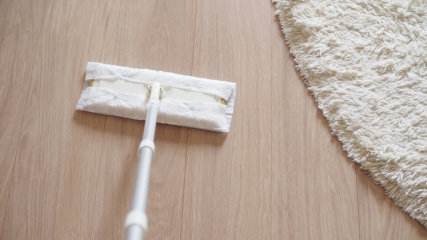 掃除は「拭き掃除→掃除機」で花粉の舞い上げ防止