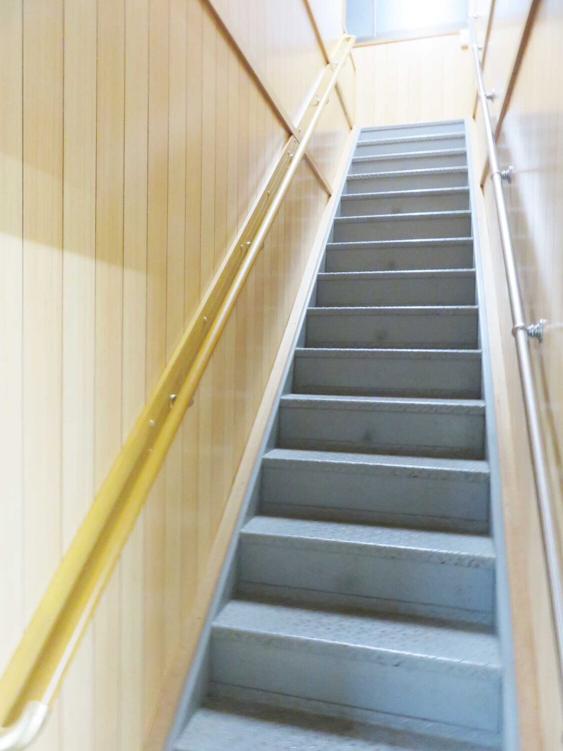 施工後　階段手すり