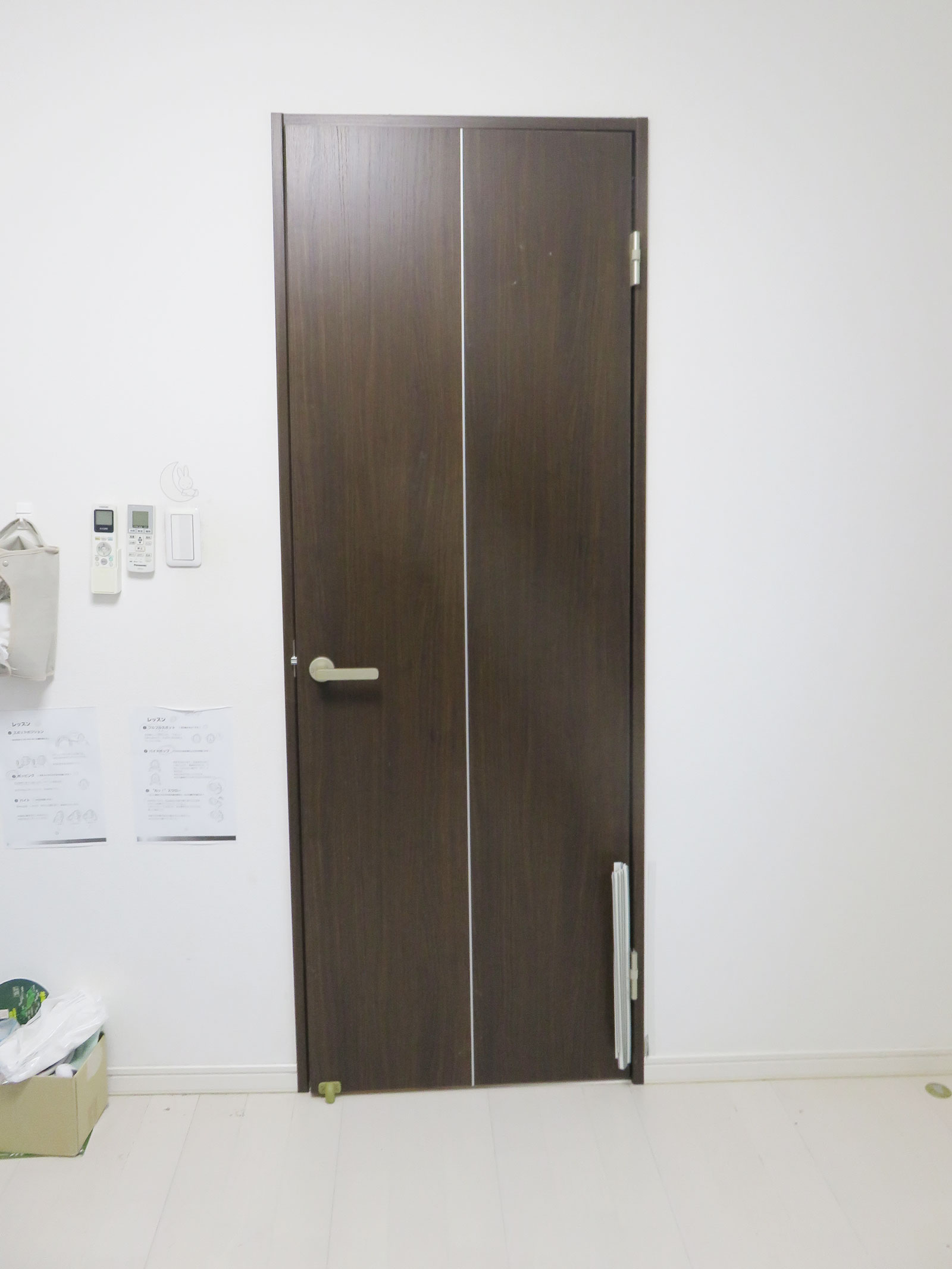 開き戸→引き戸 施工前
